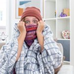 Ένας γιατρός ανέφερε 9 απροσδόκητους λόγους για τους οποίους κρυώνετε