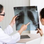 Οι γιατροί αποκάλυψαν ένα τεστ που θα μπορούσε να βοηθήσει στην ανίχνευση του καρκίνου του πνεύμονα 1771699976_-.jpg