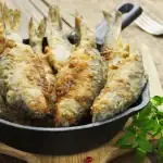 Ψάρια σε κουρκούτι σε τηγάνι: πώς να τα τηγανίσετε σωστά ώστε να μην κολλήσουν webp.webp