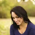 Ονομάζονται εννέα αφανείς φράσεις που προδίδουν μια γυναίκα με πλούσιο